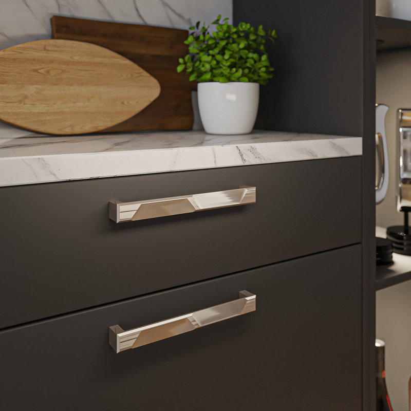 Poignée d'armoire de 5 po (128 mm) en nickel satiné moderne Geiger Series (paquet de 5), Nickel satiné