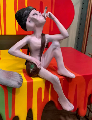 Jahde Smoking Alien Sitting Life Size Statue