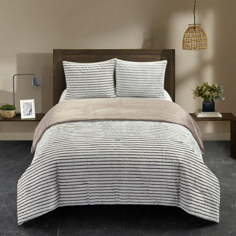 Dearfoams 3 Piece Comforter Set