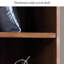 Garde-robe simple et moderne en noyer