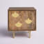 Table de chevet en bois massif Cortland en noyer clair