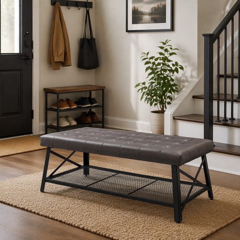 Table basse capitonnée en similicuir