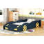 Lit plateforme simple en forme de voiture de course avec roues et rangement-309835079