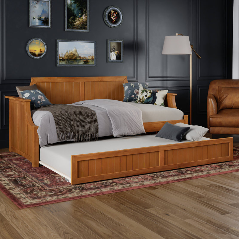 Antavious Coastal Cottage Solid Wood Twin Daybed with Twin Trundle, Light Toffee