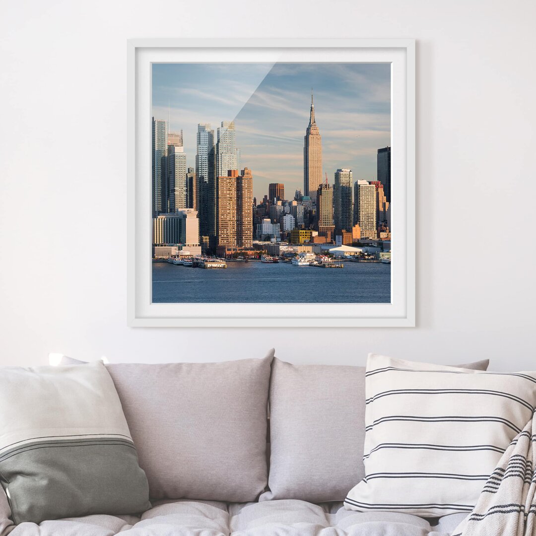 Gerahmter Fotodruck New Yorker Skyline aus New Jersey