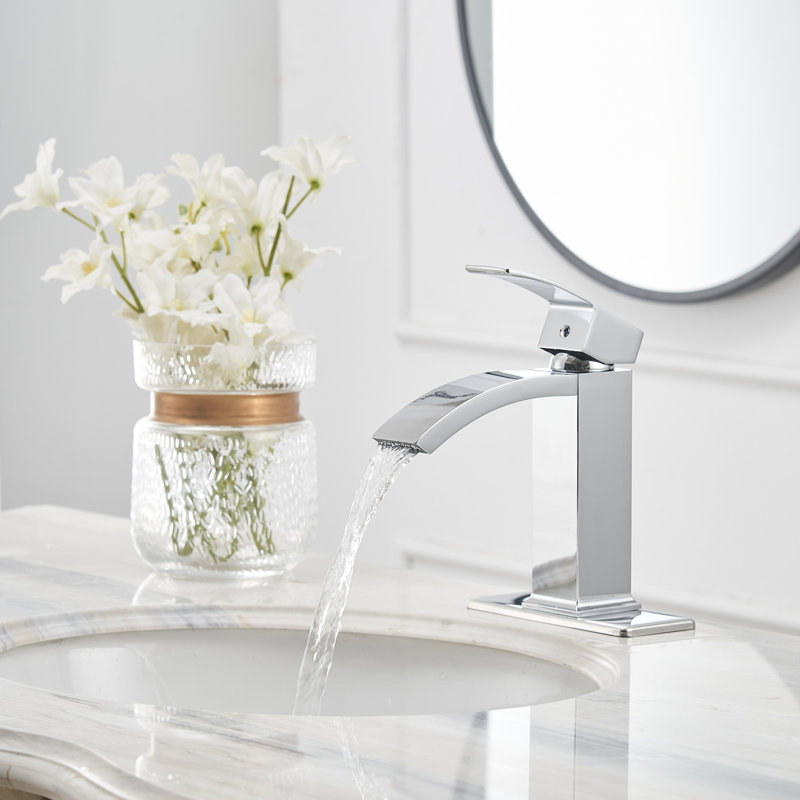 Robinet de lavabo de salle de bain monotrou à faible arche Waterfall, Chrome poli
