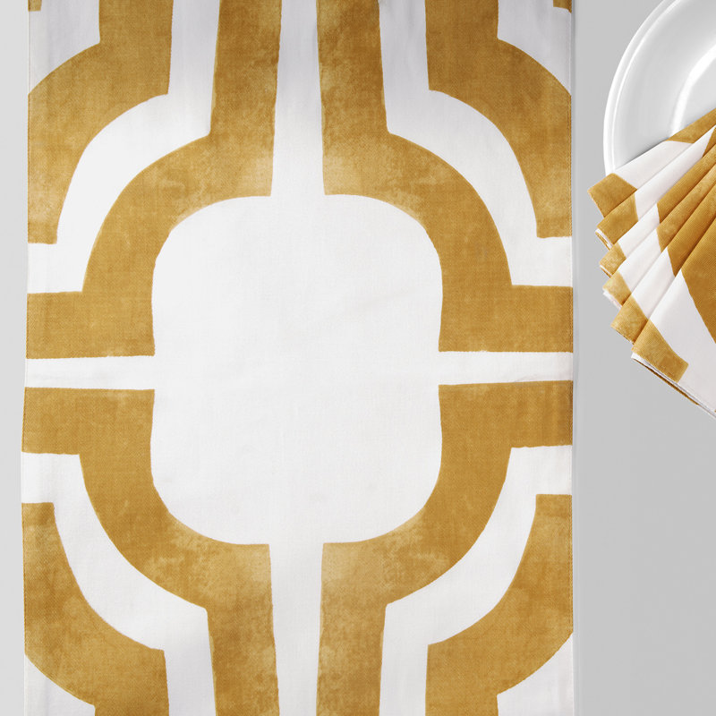 Cobyn 7 Piece Printed Cotton Table Runner and Placemats for Dining Room Set, Mecca Gold