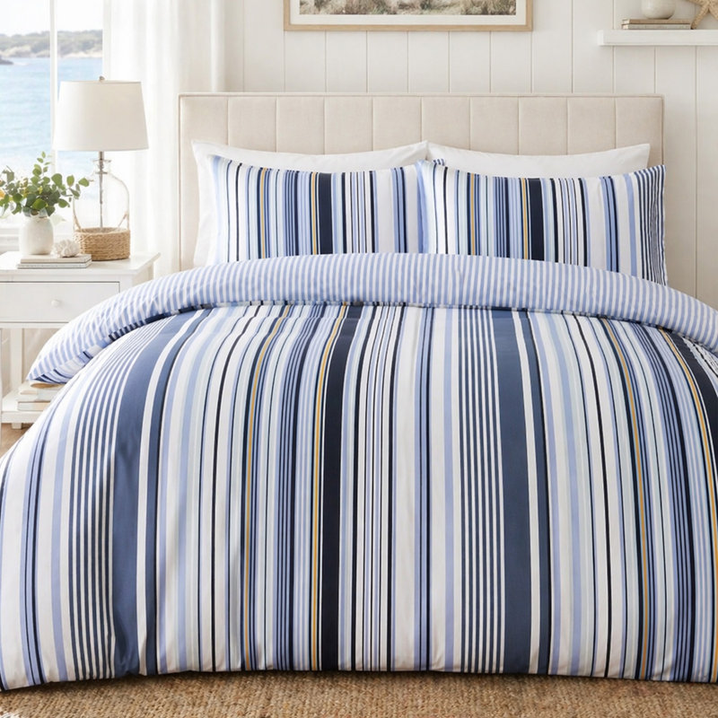 Stripe Patterned Reversible Duvet Set, King