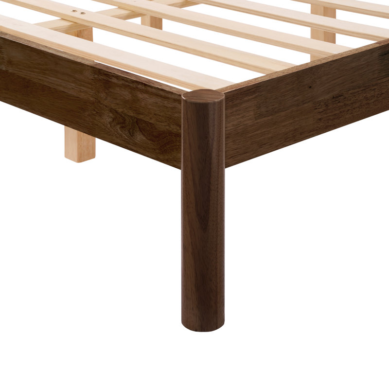 Très grand lit en bois massif Ardin, Noyer, Très grand lit