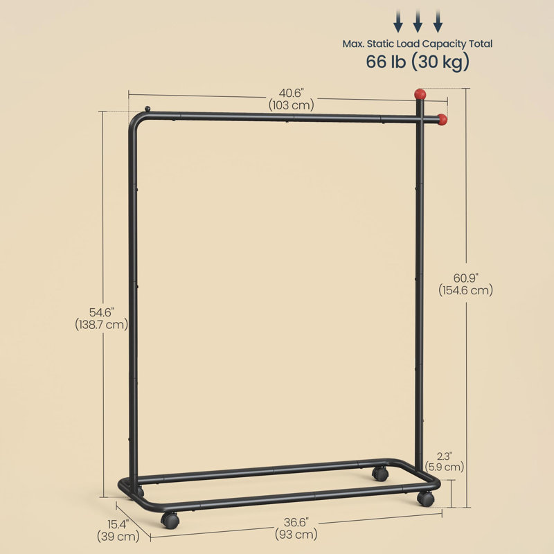 Porte-vêtements sur roulettes
