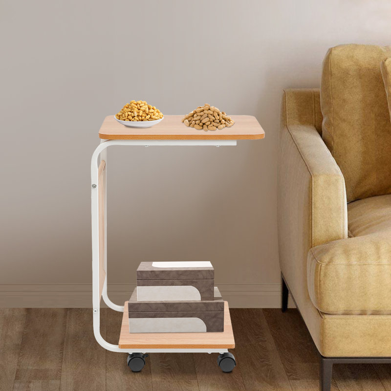 Table d'appoint en forme de C avec roulettes de frein, Bois jaune clair, Blanc