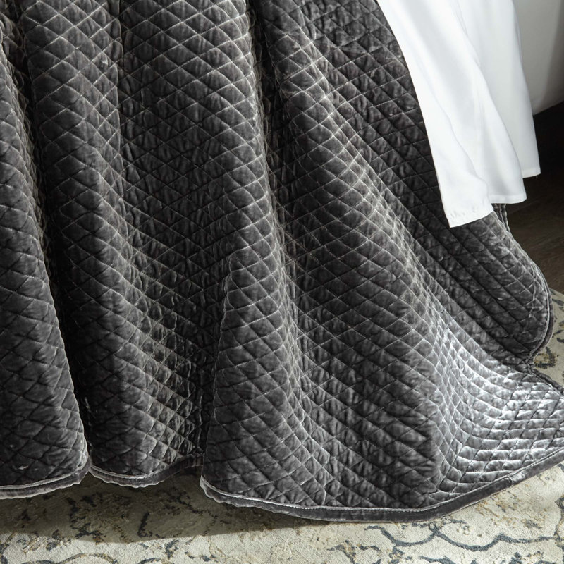 Enzo Automatically Loomed Coverlet, Ash, King Coverlet