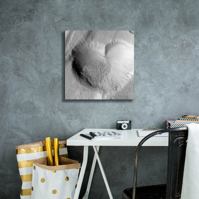 «From Mars, With Love» par NASA, art mural sur toile, 18 po x 18 po, H 18 po x l 18 po