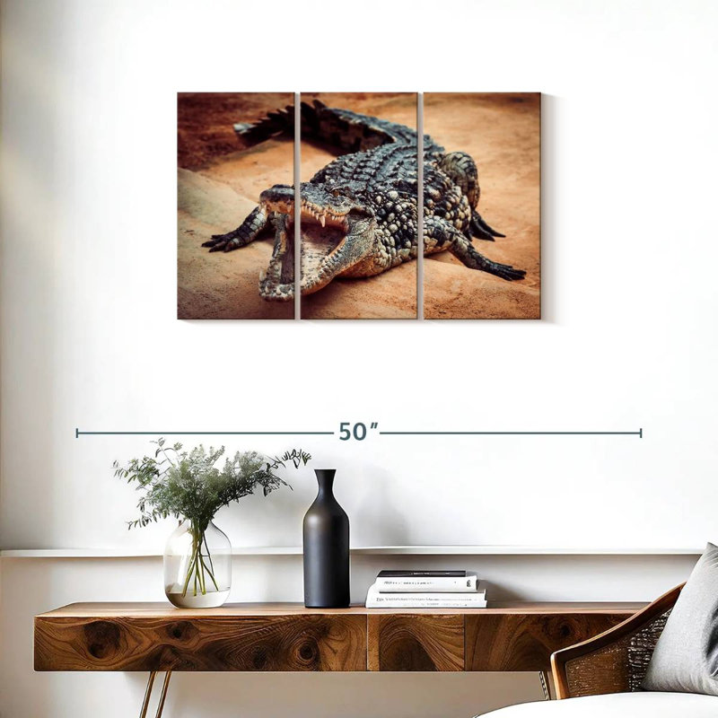 Brampt Crocodile, 20" H x 33" W