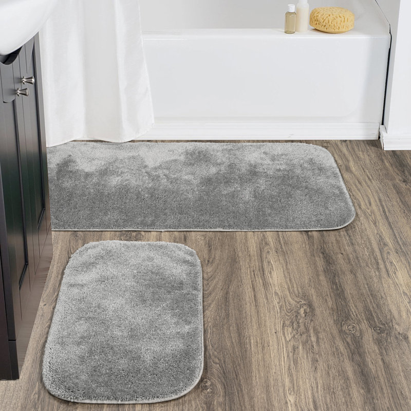 Ensemble de tapis de bain en nylon 2 pièces avec envers antidérapant Mccluney, gris