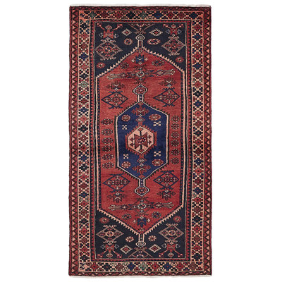 Tapis rouge Andelz 3 pi 7 po x 6 pi 9 po