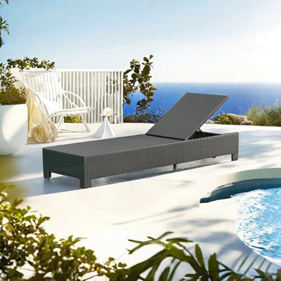 Chaise longue en rotin Smooth