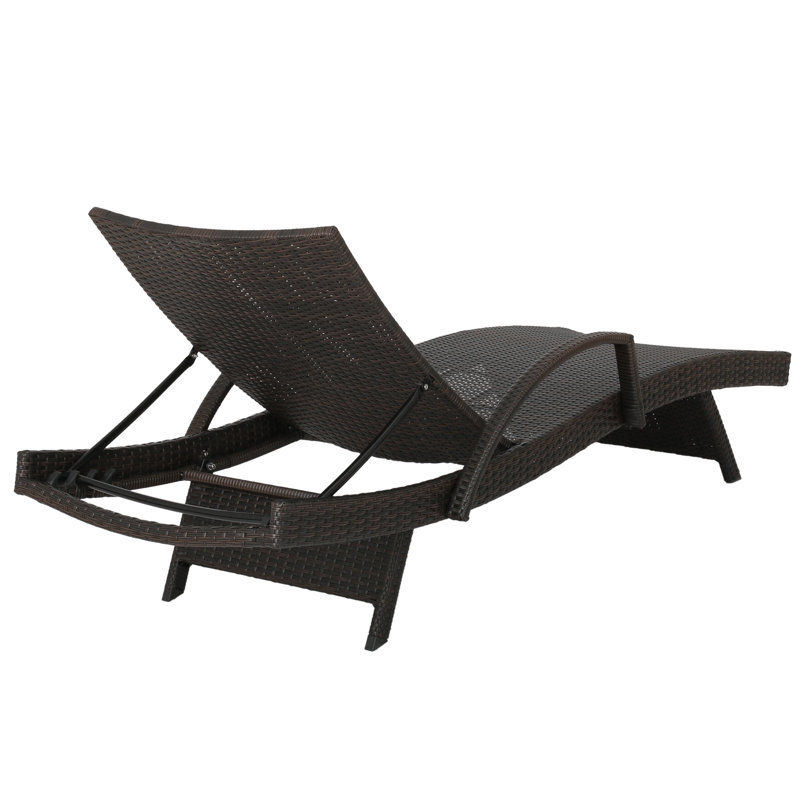 Chaise longue inclinable 79,5 po avec coussins Billur, Beige