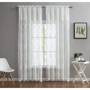 Paire de 2 panneaux de rideaux transparents en dentelle avec cantonnière assortie et 6 pompons Rosdorf Park. (Ensemble de 2)