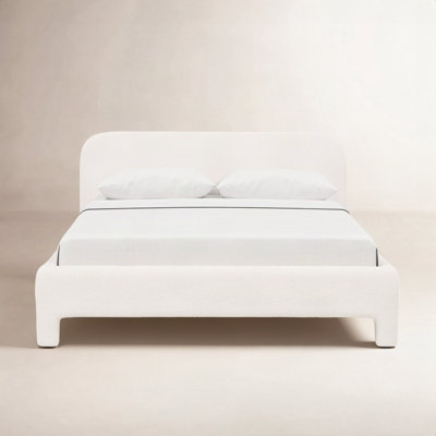 Lit standard tapissier Illy