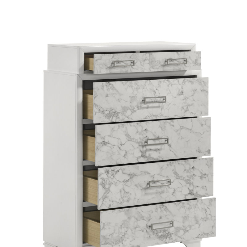 Commode de style moderne en bois