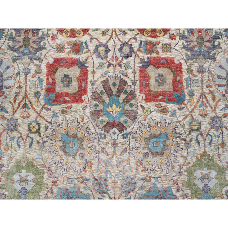 Vase en soie noué à la main ivoire 8 pi 3 po x 10 pi 3 po avec tapis en laine 3C0F4020434C4CD99A7B8BA2E2C1E36F