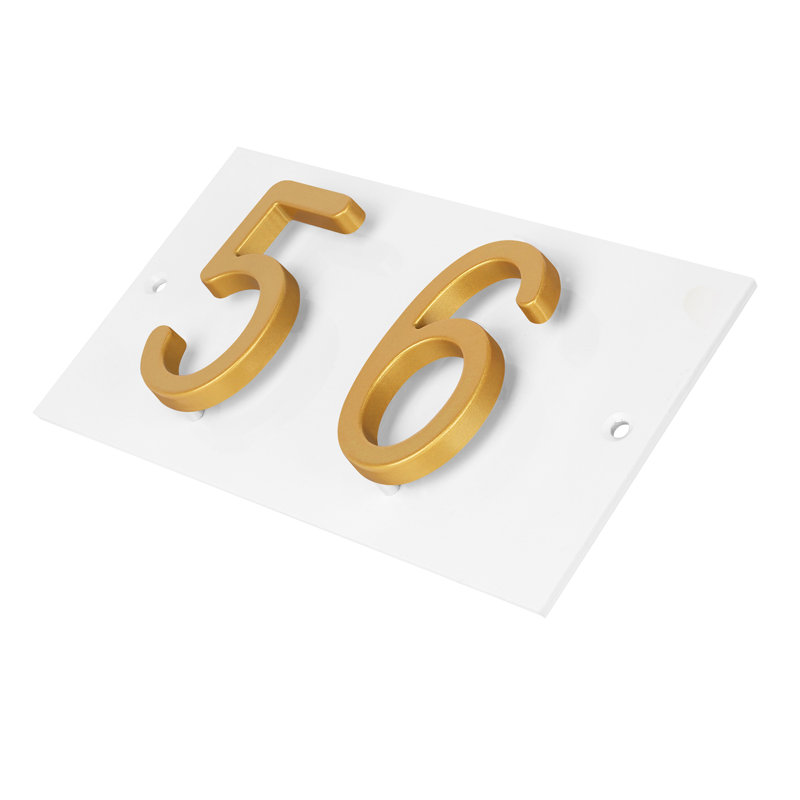 Plaque d'adresse horizontale flottante en aluminium Royal Shade - numéros de maison personnalisés à 2 chiffres pour des espaces intérieurs et extérieurs élégants