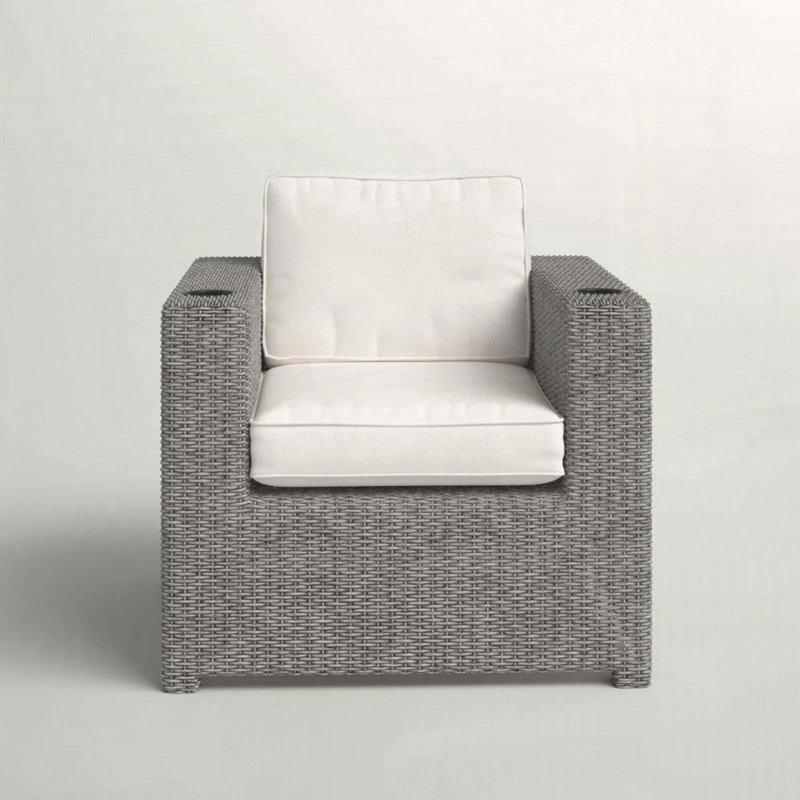 Fauteuil club en osier avec coussins moelleux Toomey, Crème