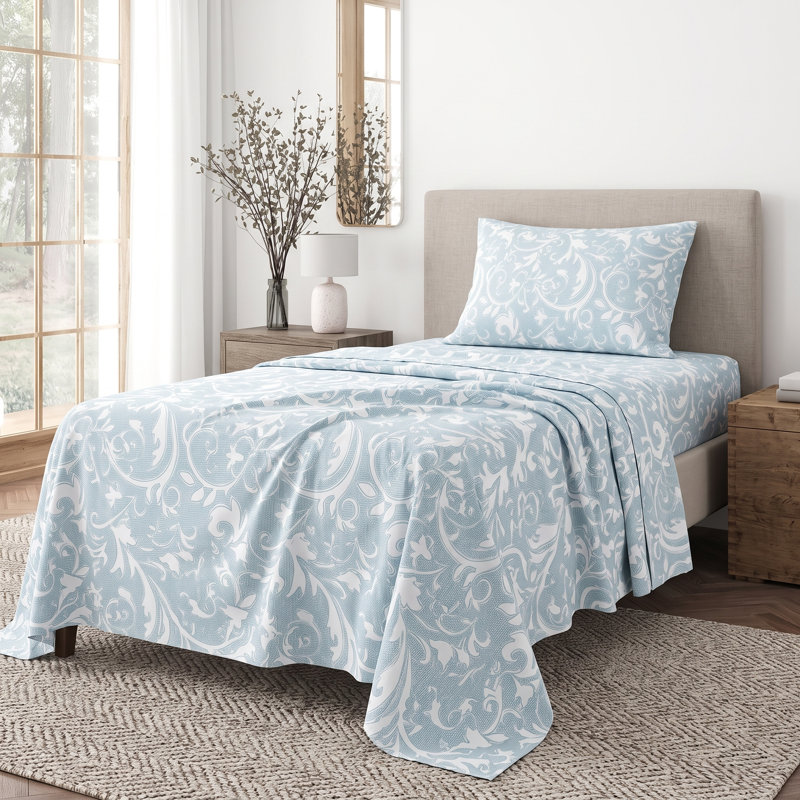 Arianne Super Soft 3-Piece Twin Sheet Set - Blue Damask Scroll Print, Wrinkle-Resistant Microfiber Bedding, Twin, Blue Floral