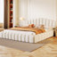 Lit de plancher en velours-722255371