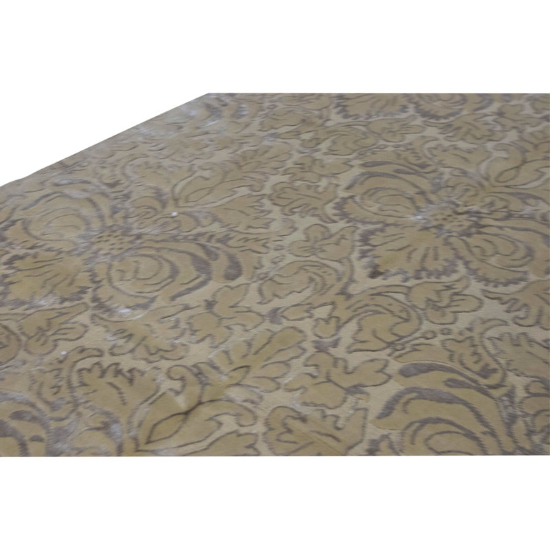 High-Quality Hand-Knotted Crema Area Rug