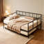 Lit de jour double avec lit gigogne escamotable en métal, pour la chambre d'amis du salon, conception en métal robuste, canapé-lit peu encombrant, 2 roulettes verrouillables, assemblage facile, noir
