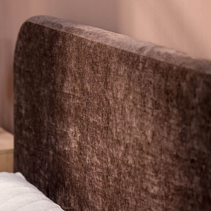 Ashland Upholstered Bed (King), Brown, King