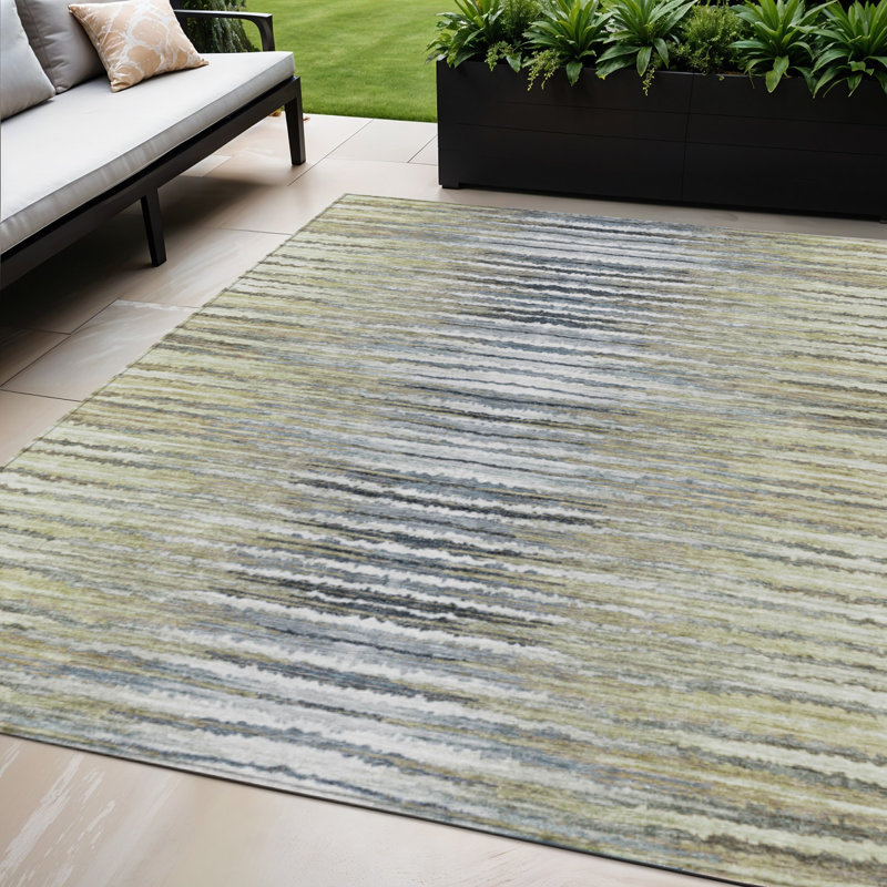Tapis extérieur lavable rayé beige et taupe 5 pi x 8 pi beige