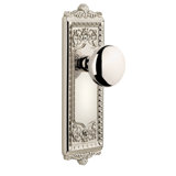 Grandeur Windsor Plate Passage with Fifth Avenue Door Knob