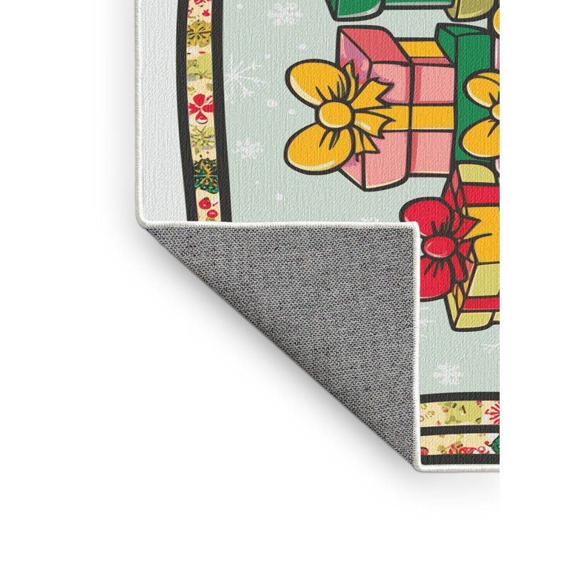 Tapis de vacances d'hiver de Noël lavable The Holiday Aisle®, Rectangle 7 pi x 9 pi