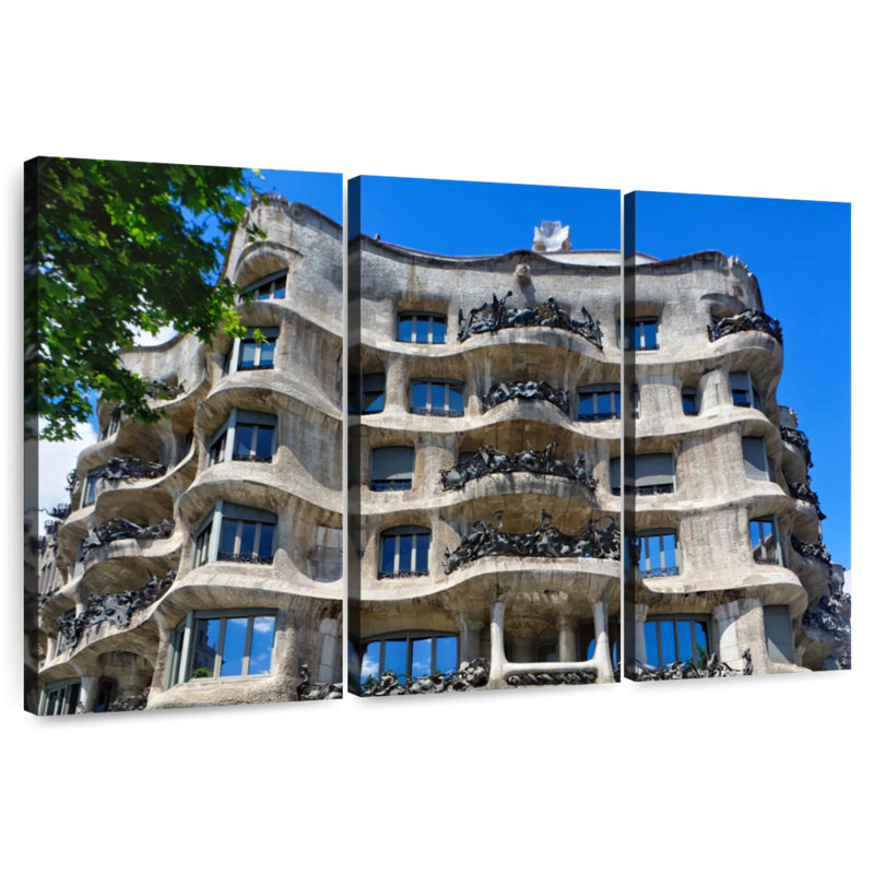Rorry Casa Mila, 28" H x 45" W