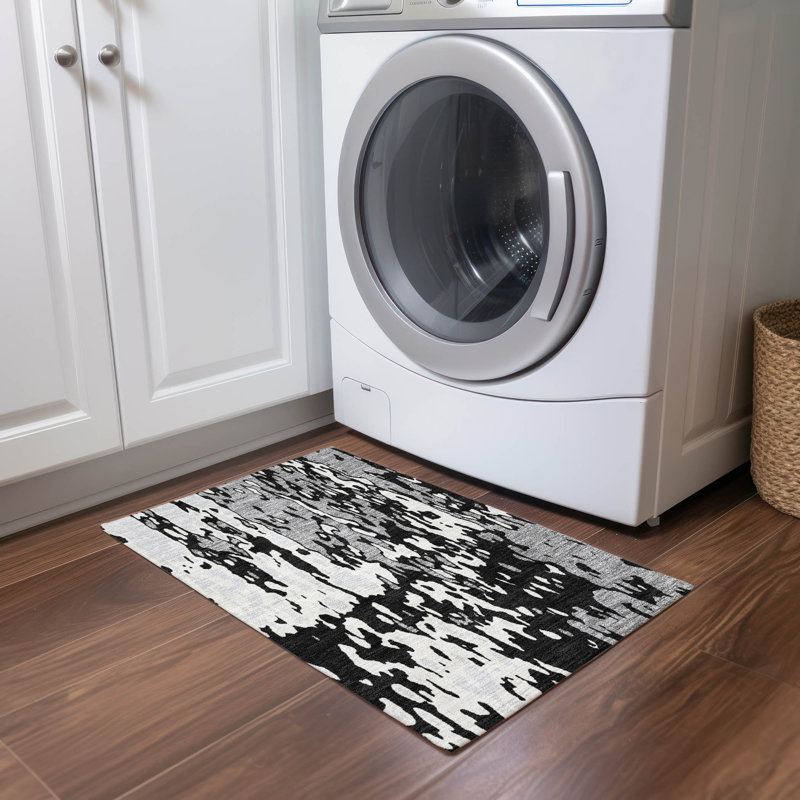  Chayden Area Rug with Non-Slip Backing, Rectangle 1'8" x 2'6"