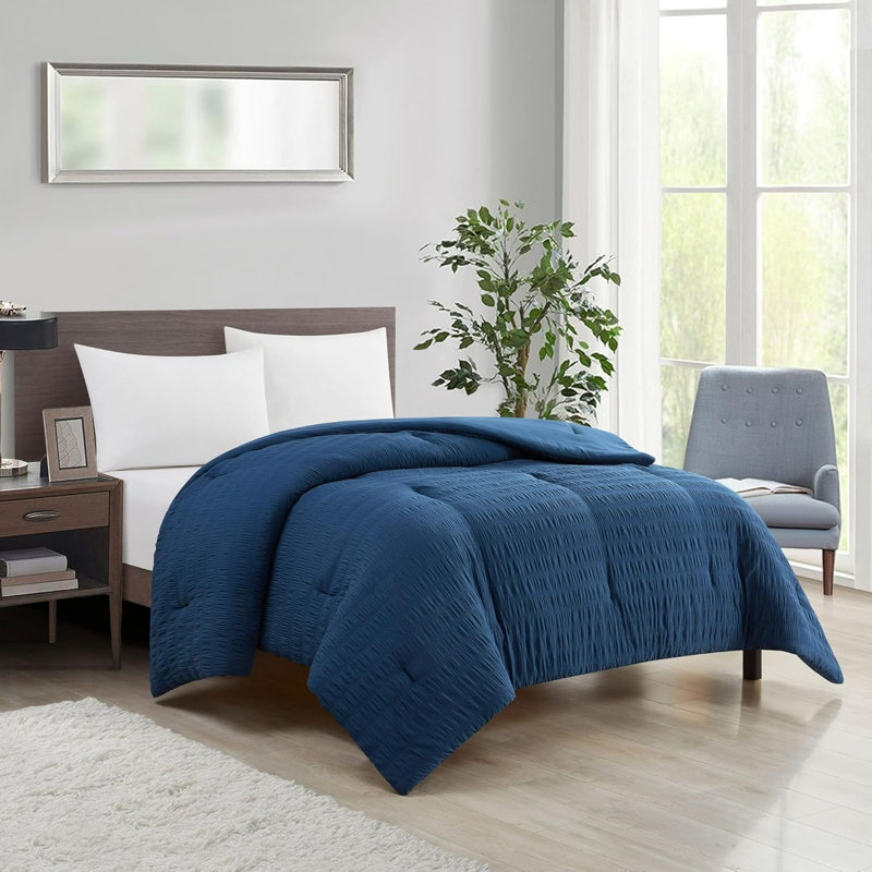 Stylehouse Ultra Soft Crinkle Comforter, Navy, King Comforter