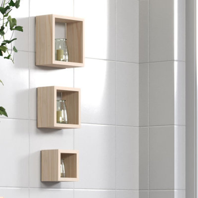 3 Pine Wall Cube Shelf Set, Natural