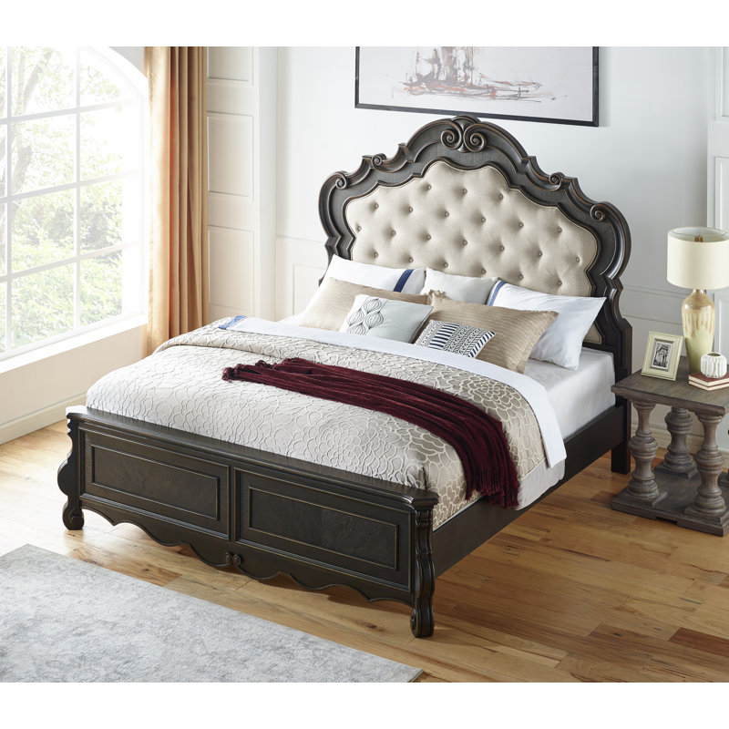 Aniah Upholstered Standard Bed, Queen