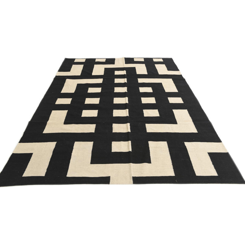 Tapis noir Jessen
