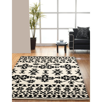 Tapis beige / noir Macathurn Spearhead