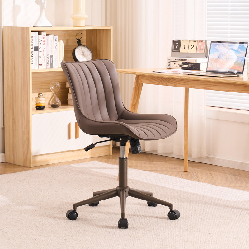 Chaise de bureau pivotante en cuir véritable avec roulettes Brionni, Similicuir performance brun estampé