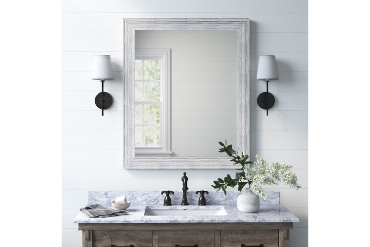 How to Decorate a Small Bathroom | Wayfair
