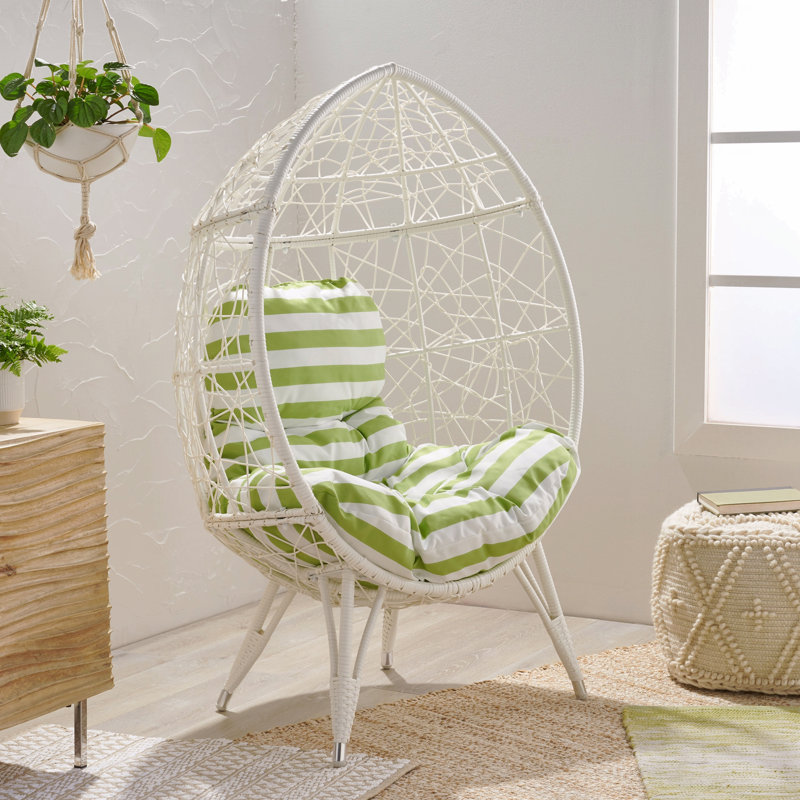 Chaise d'extérieur en forme de goutte de patio