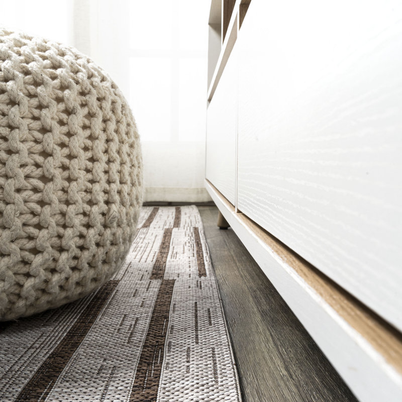 Agha Modern Offset Stripe Beige/Brown Indoor/Outdoor Rug, Rectangle 3'11" x 6'