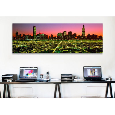 «Illinois, Chicago, High Angle View of the City at Night», reproduction de photo sur toile