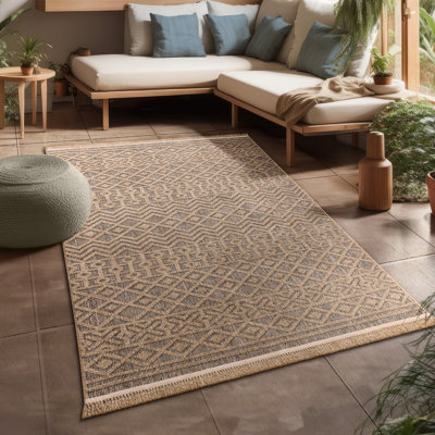 Almarine Geometric Area Rug