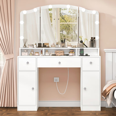 Dressing Table with Mirror